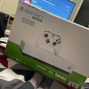 Xbox One S